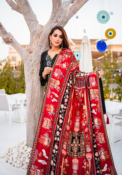 Naaz